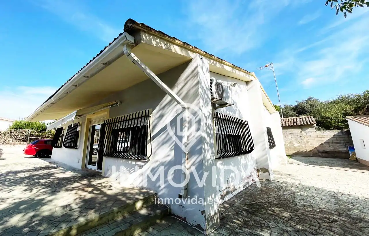 Exterior view of Houses for sale in Simat de la Valldigna  with Furnished