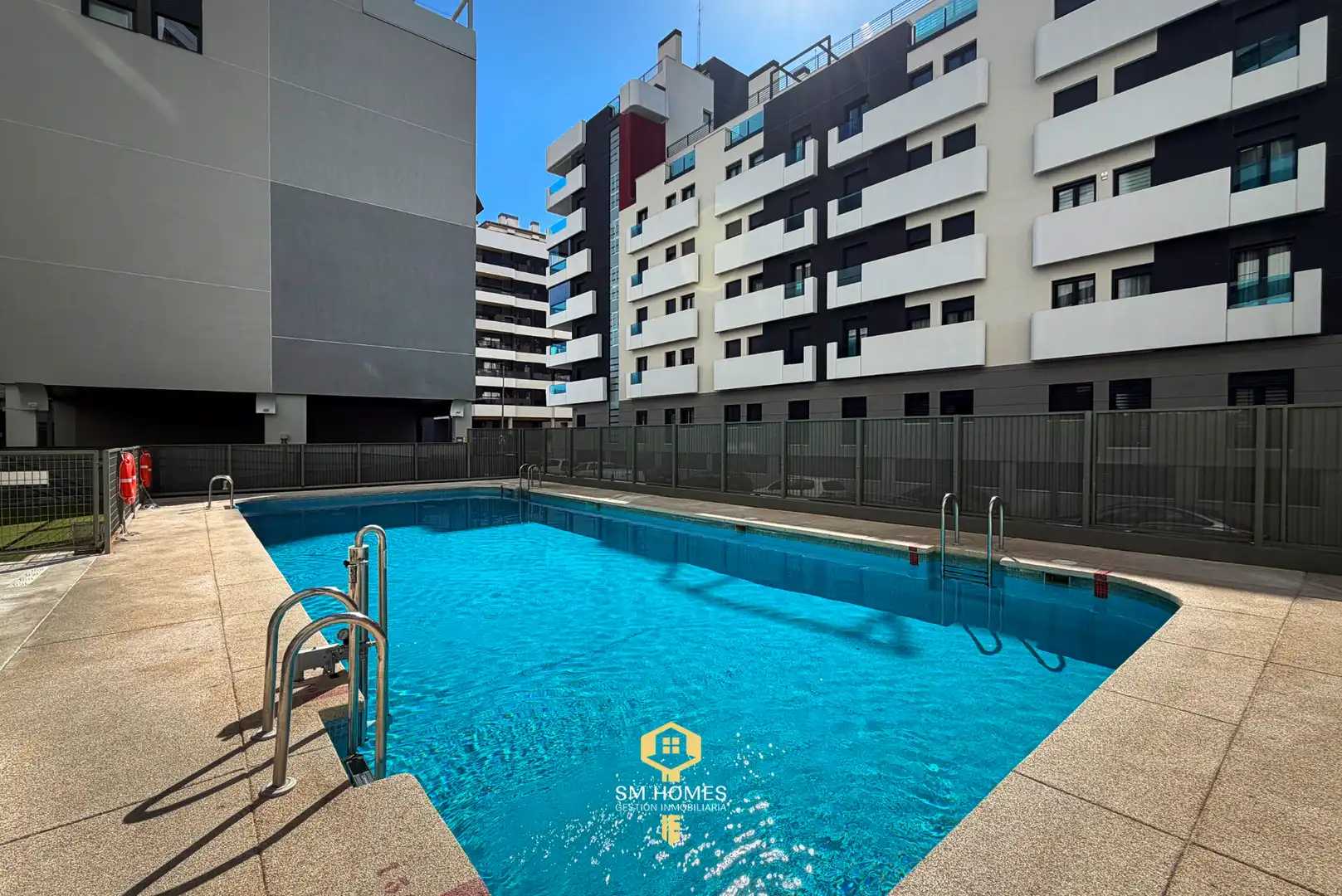 Piscina de Ático en venta en Arganda del Rey con Aire acondicionado, Calefacción y Terraza
