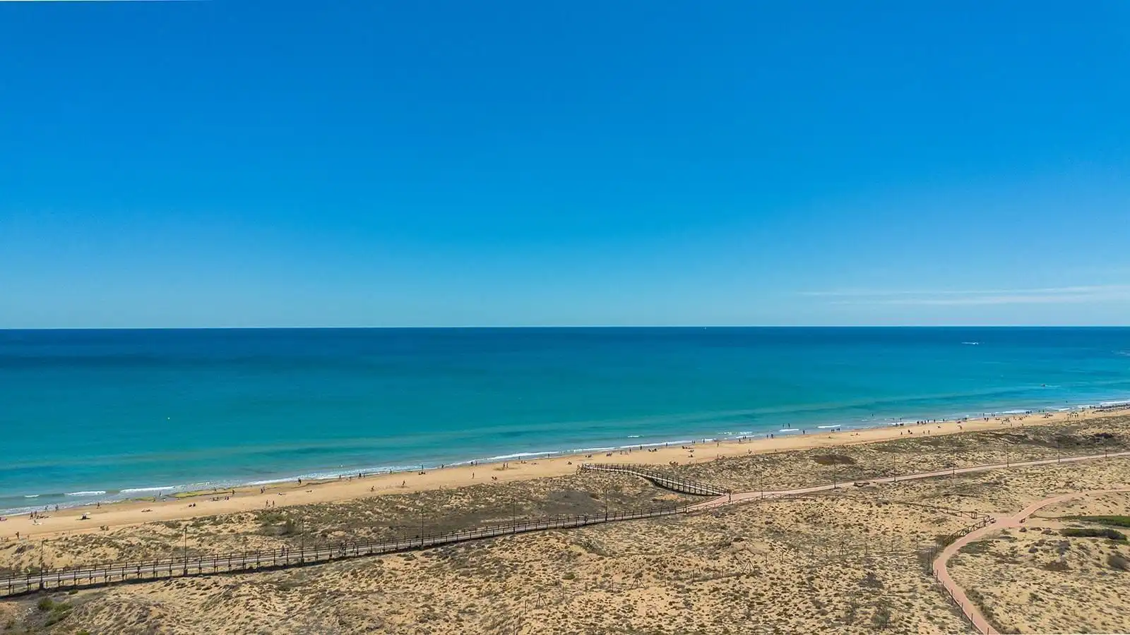 Außenansicht von Dachboden zum Verkauf in Torrevieja mit Terrasse