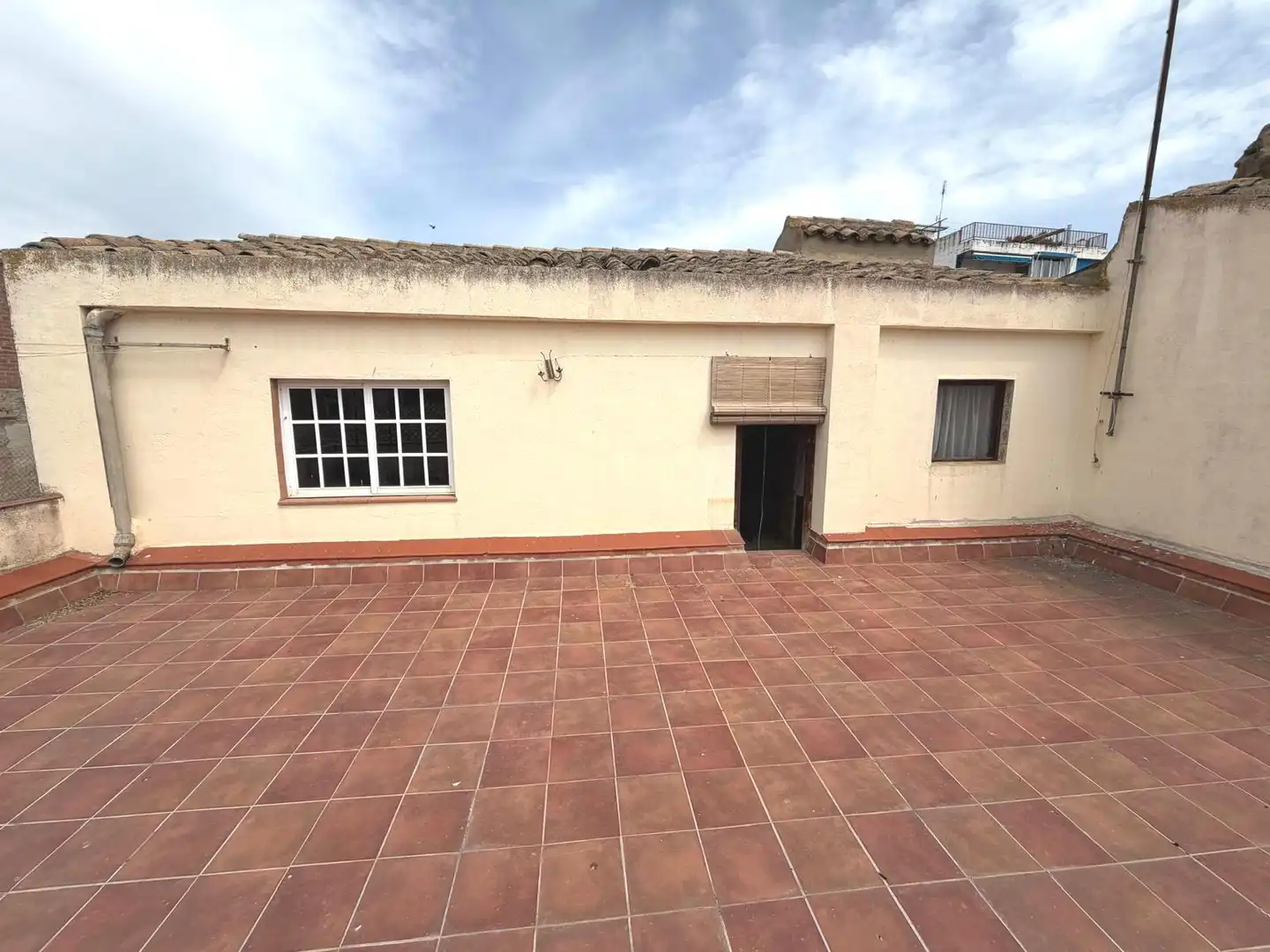 Vista exterior de Casa o xalet en venda en Tamarite de Litera amb Calefacció, Jardí privat i Terrassa