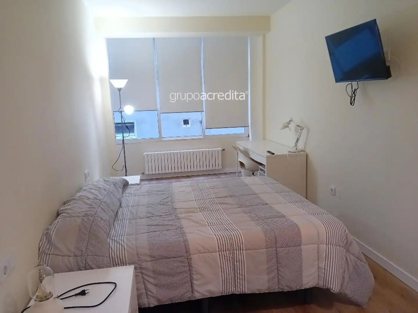 Flat for sale in Rosalía de Castro, 47, Ensanche - Sar