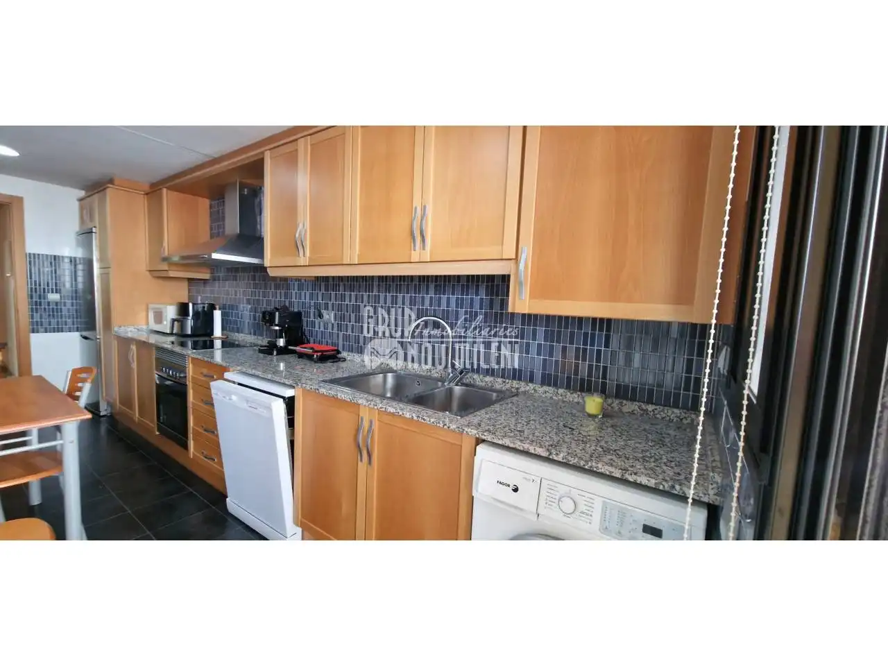 Kitchen of Flat for rent in Catarroja  with Air Conditioner, Heating and Terrace