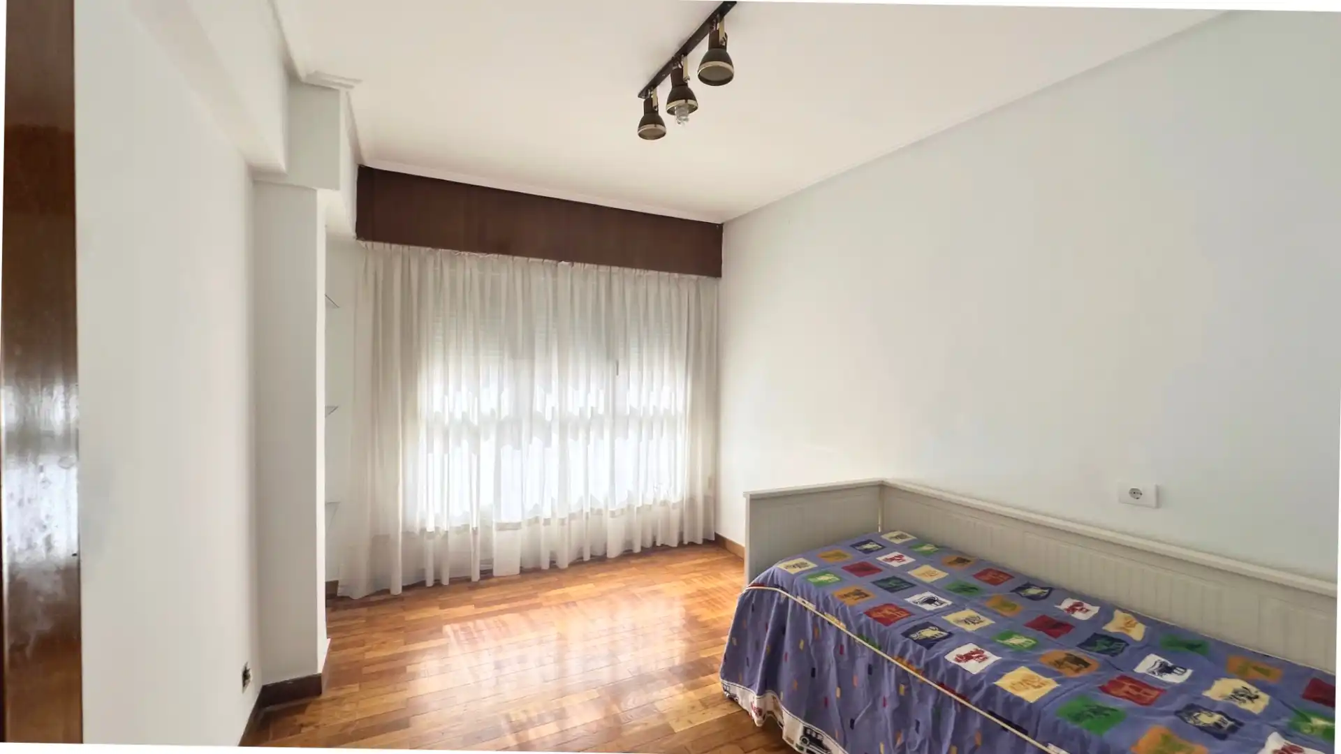 Schlafzimmer von Wohnung zum Verkauf in Portugalete mit Heizung, Terrasse und Möbliert