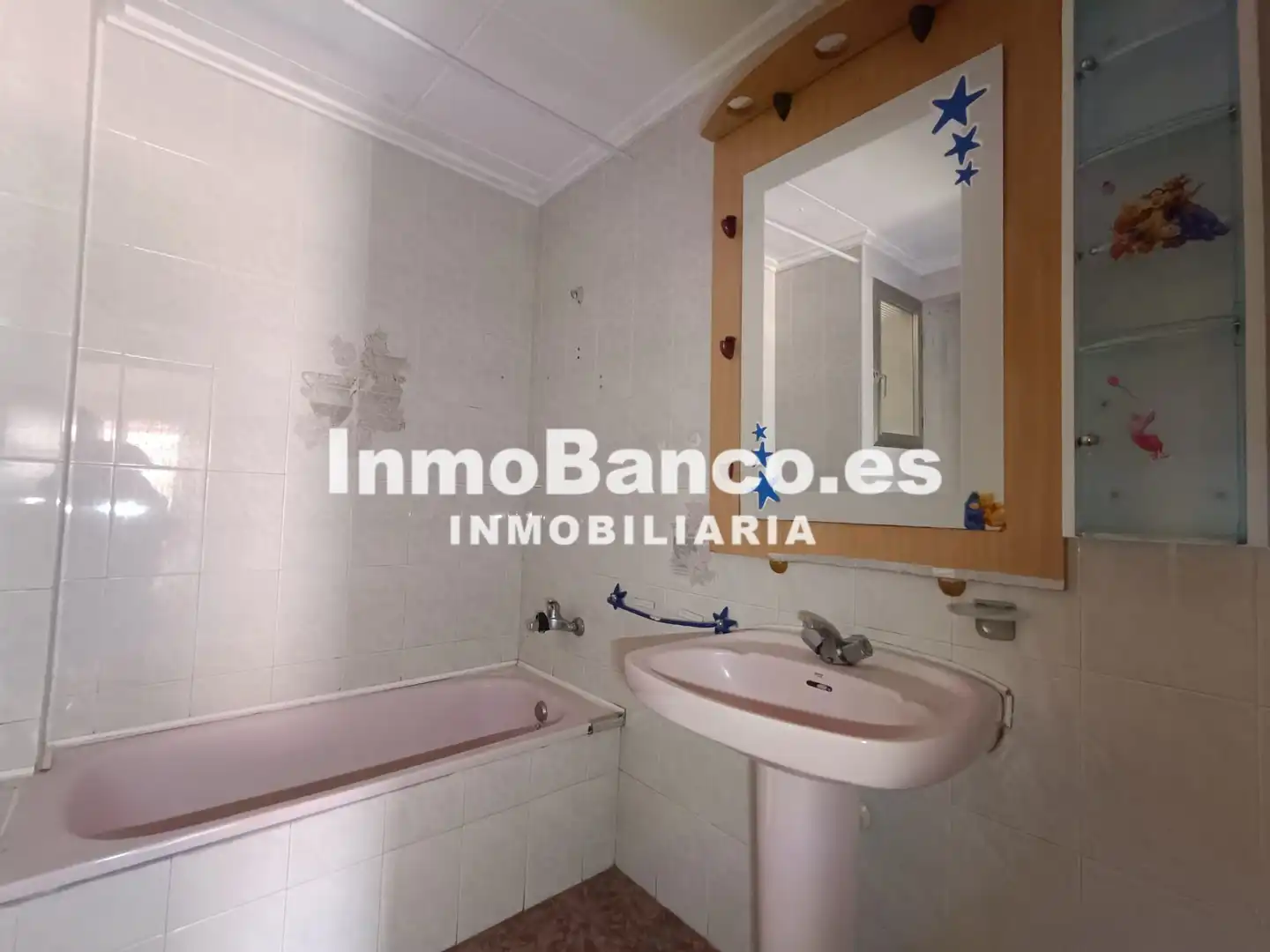 Piso con terraza en venta en Carrer de Santa Cecilia 2, imagen 11