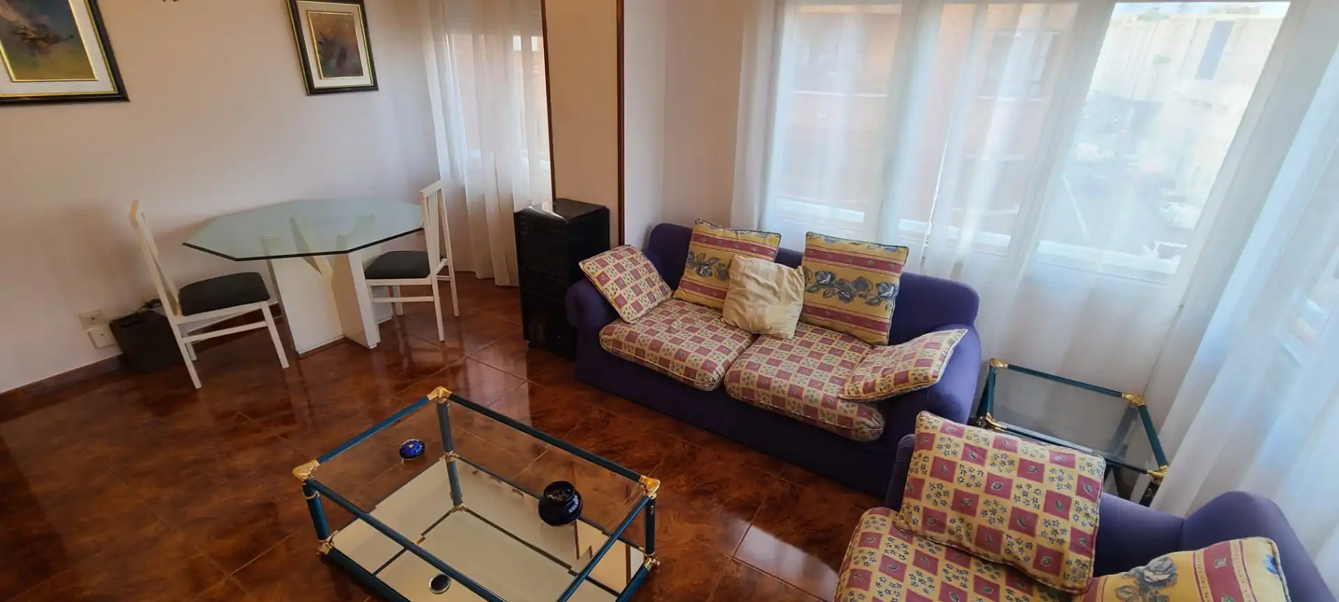 Sala de estar de Piso de alquiler en Gijón  con Calefacción y Amueblado