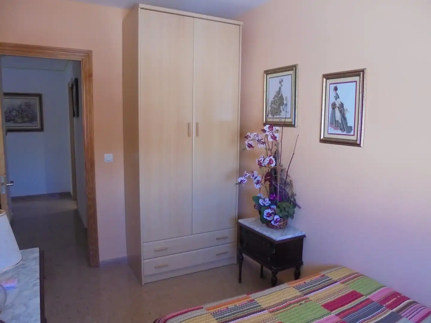 Habitación de Casa adosada en venta en Camporrobles con Amueblado