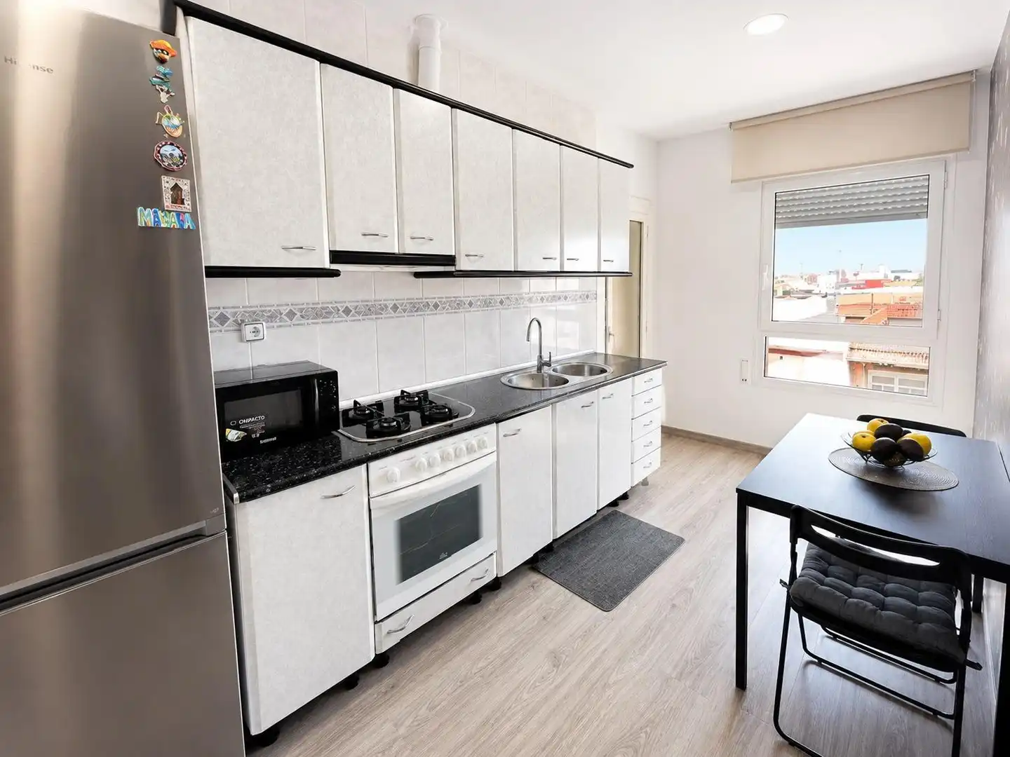 Cocina de Piso en venta en Barcelona con Parquet