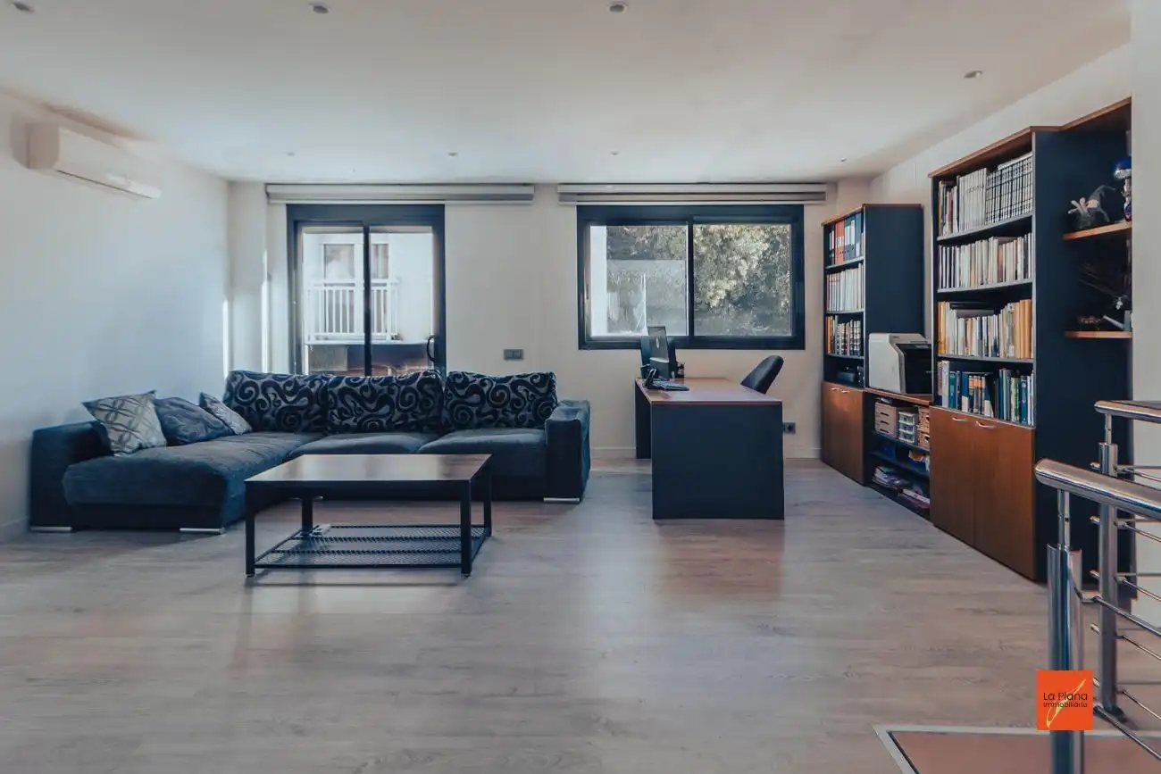 Sala de estar de Casa adosada en venta en Tortosa con Calefacción y Terraza