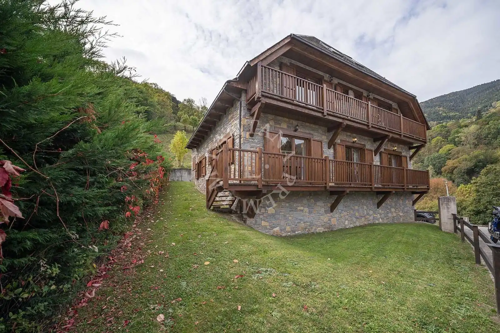 Jardín de Casa o chalet en venta en Vielha e Mijaran con Calefacción