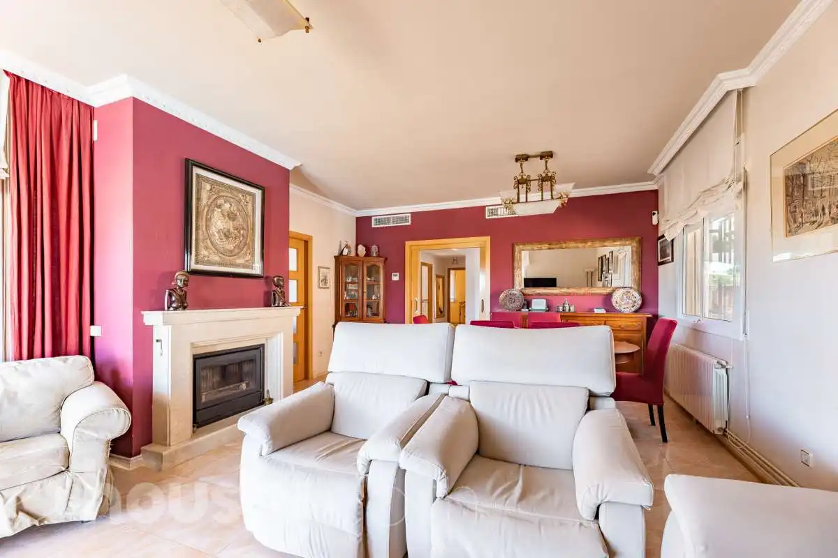 Sala de estar de Casa o chalet en venta en Calafell con Aire acondicionado, Calefacción y Jardín privado