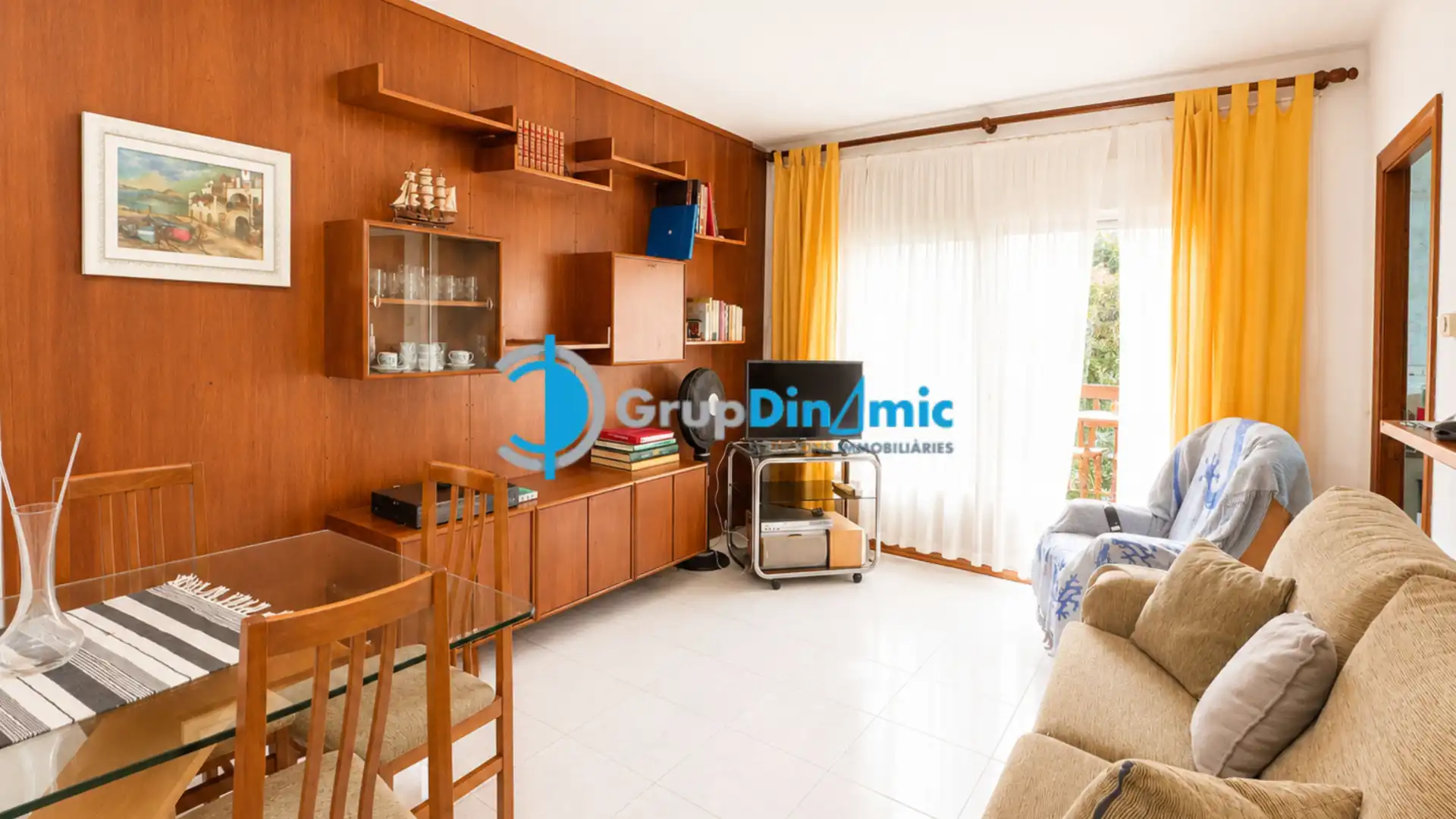 Living room of Flat for sale in Palamós  with Heating, Oven and Balcony