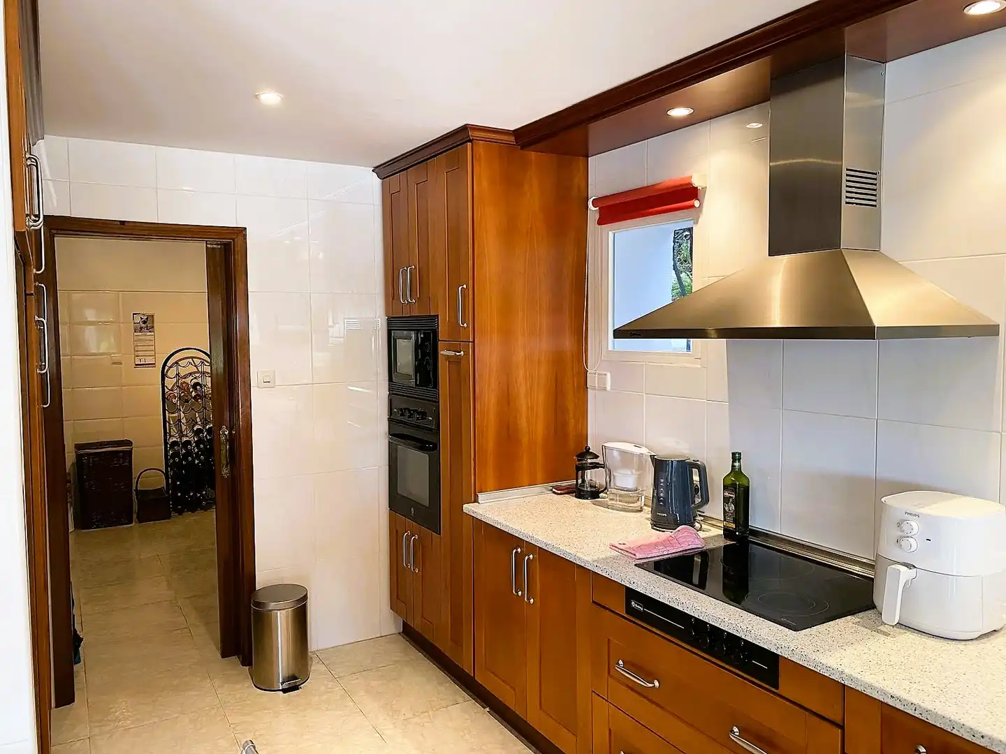 Chalet con piscina en venta en Calle Hernán Cortés 3, imagen 13