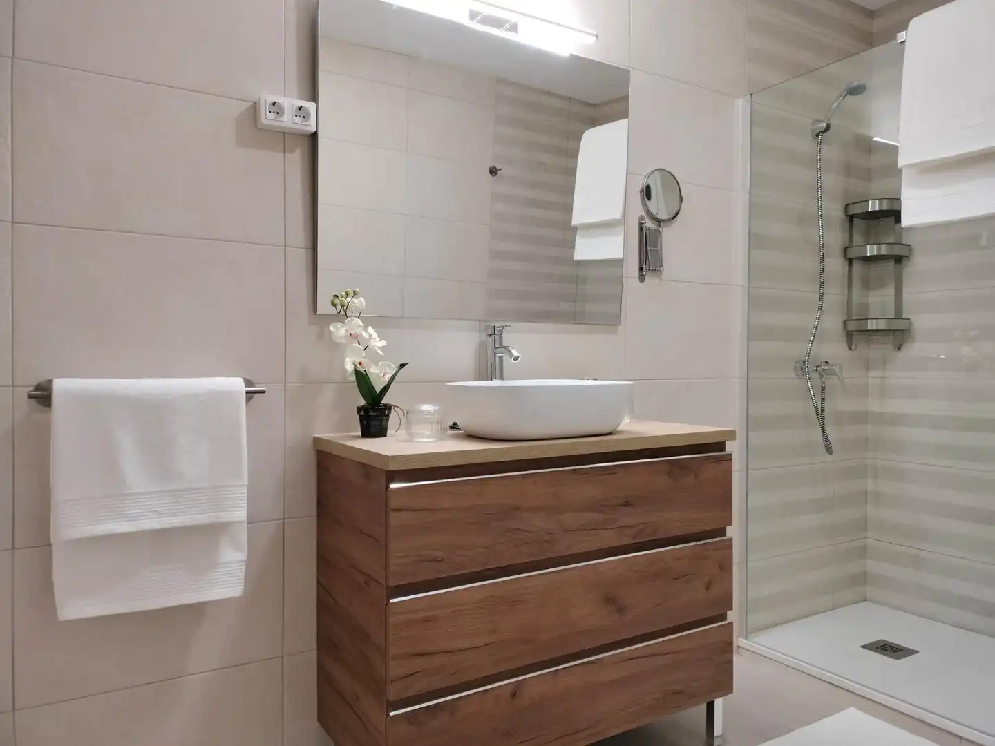 Baño de Casa o chalet en venta en Benalmádena con Aire acondicionado, Calefacción y Jardín privado