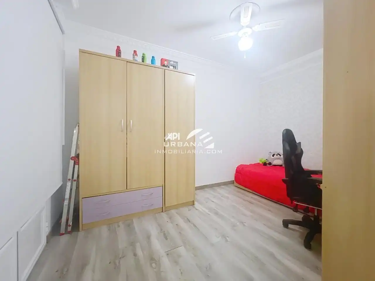 Houses for sale in Los Almendros, Jardin Lucena