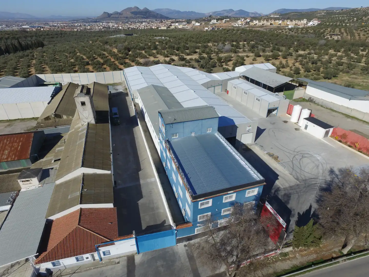 Vista exterior de Nave industrial de alquiler en Pulianas con Alarma