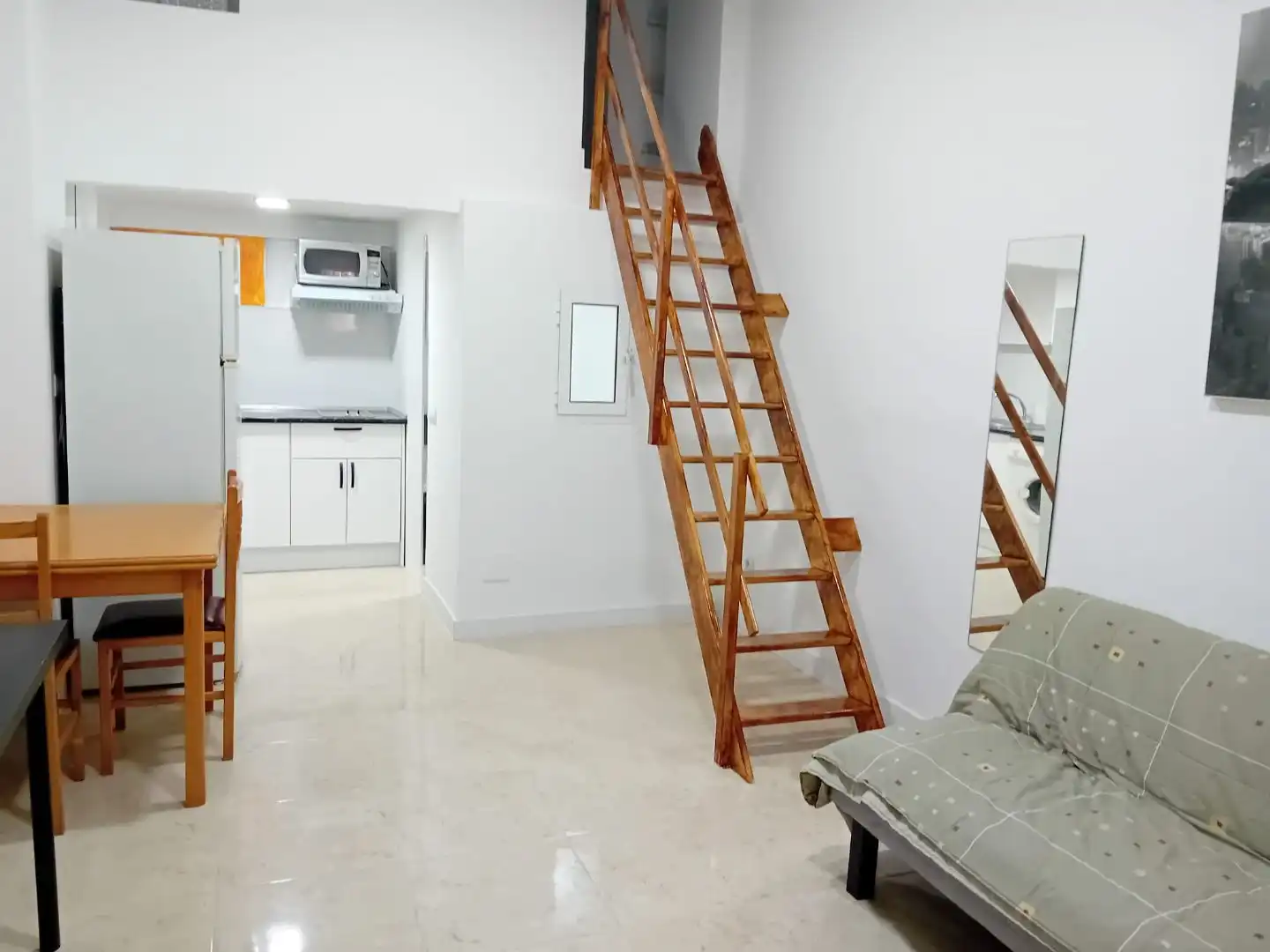 Wohnung zur Miete in Calle Conejito de Málaga, 3, La Luz - El Torcal