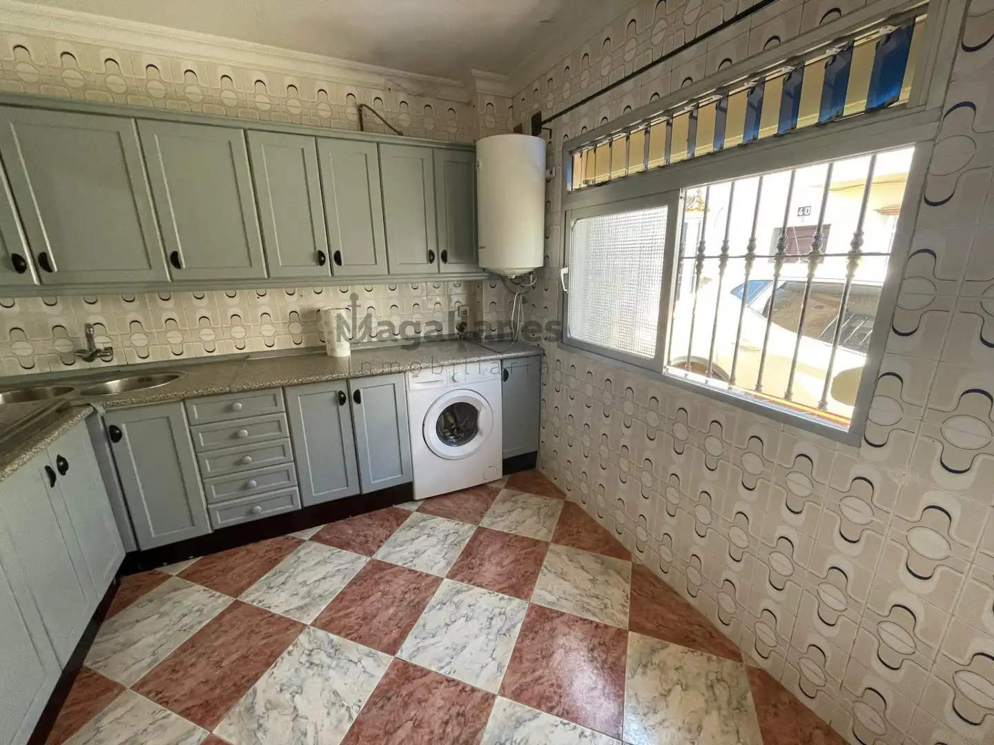 Kitchen of Houses for sale in Sanlúcar de Barrameda