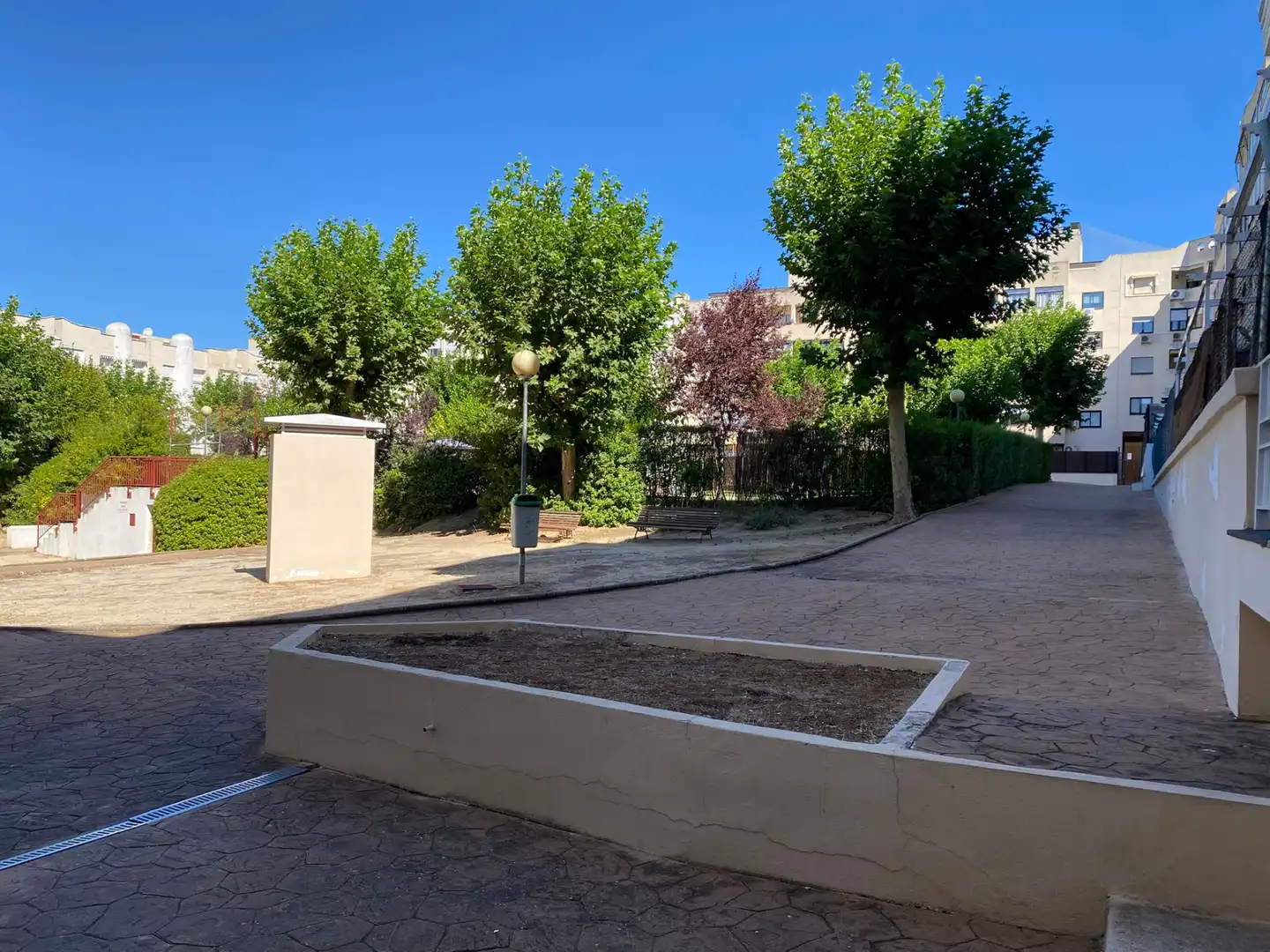 Exterior view of Flat for sale in Parla  with Heating, Private garden and Furnished