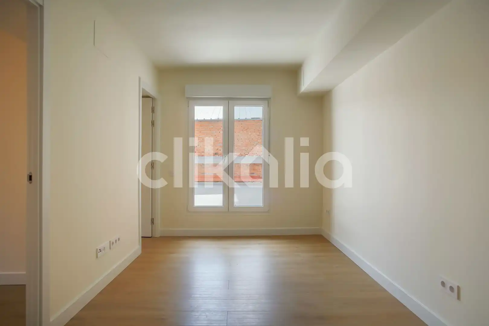 Bedroom of Flat for sale in Madrid  with Air Conditioner, Heating and Terrace