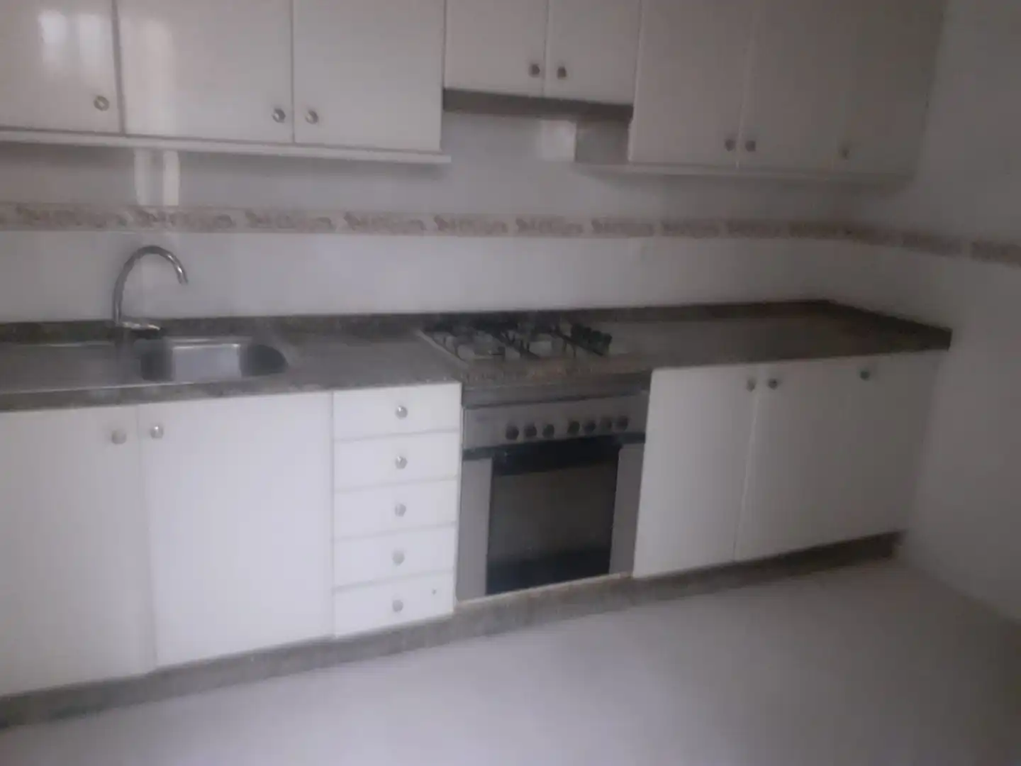 Bajo en venta en Rúa Logroño, imagen 10