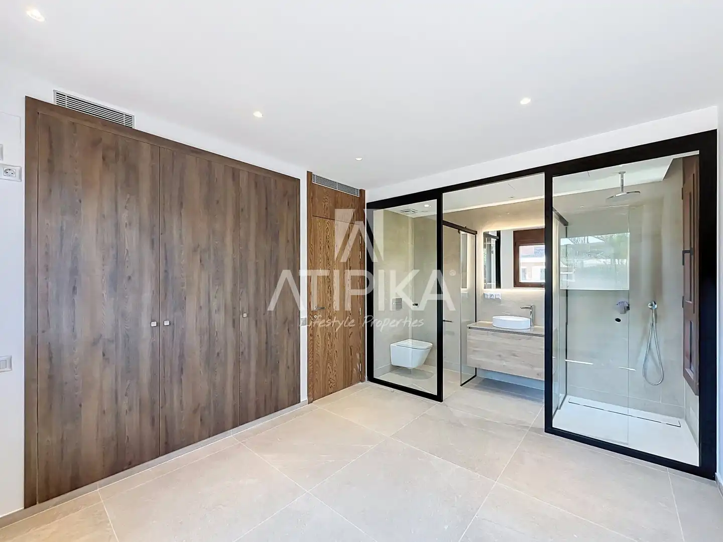 Habitación de Ático en venta en Castelldefels con Aire acondicionado, Calefacción y Horno