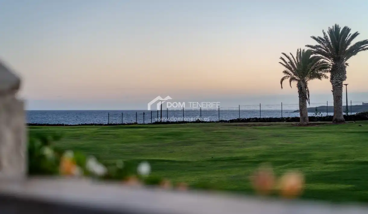 Vista exterior de Casa o chalet en venta en San Miguel de Abona con Jardín privado, Terraza y Trastero