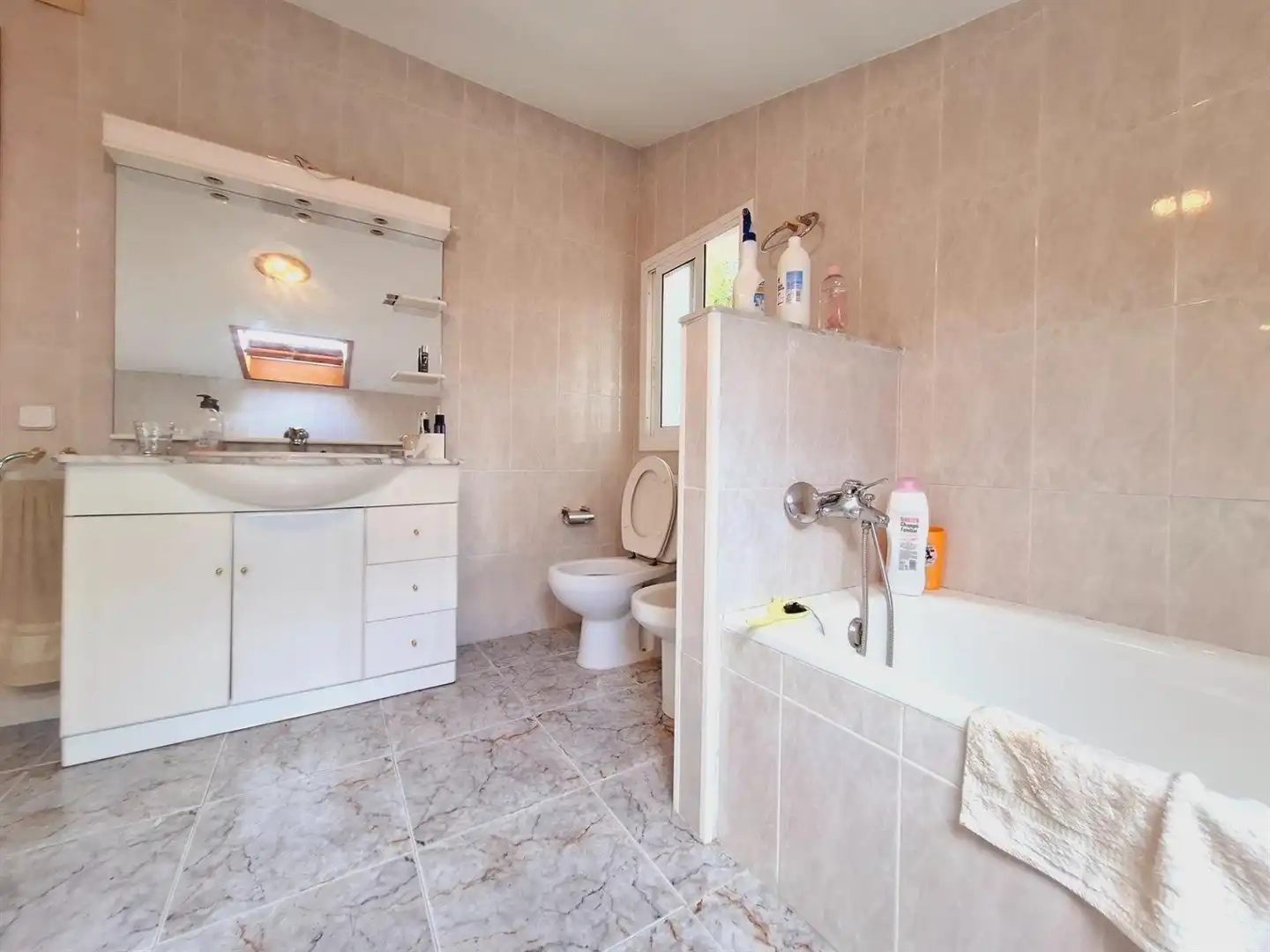 Bany de Casa o xalet en venda en Calafell amb Jardí privat, Terrassa i Traster