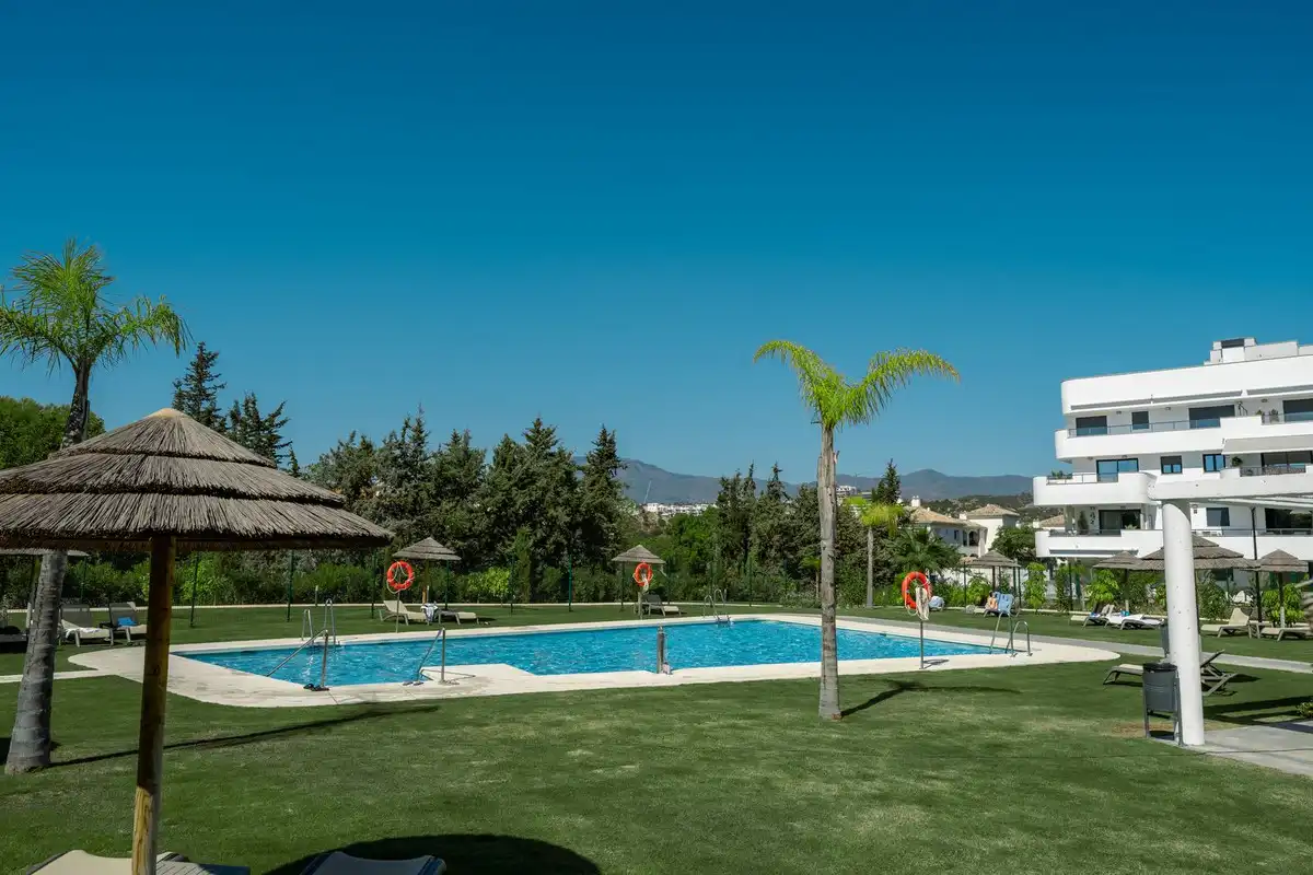 Ático con piscina en venta en Selwo, imagen 23