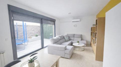 Foto 2 de Casa adosada en venta en Clara Campoamor, Torres de Berrellén, Zaragoza