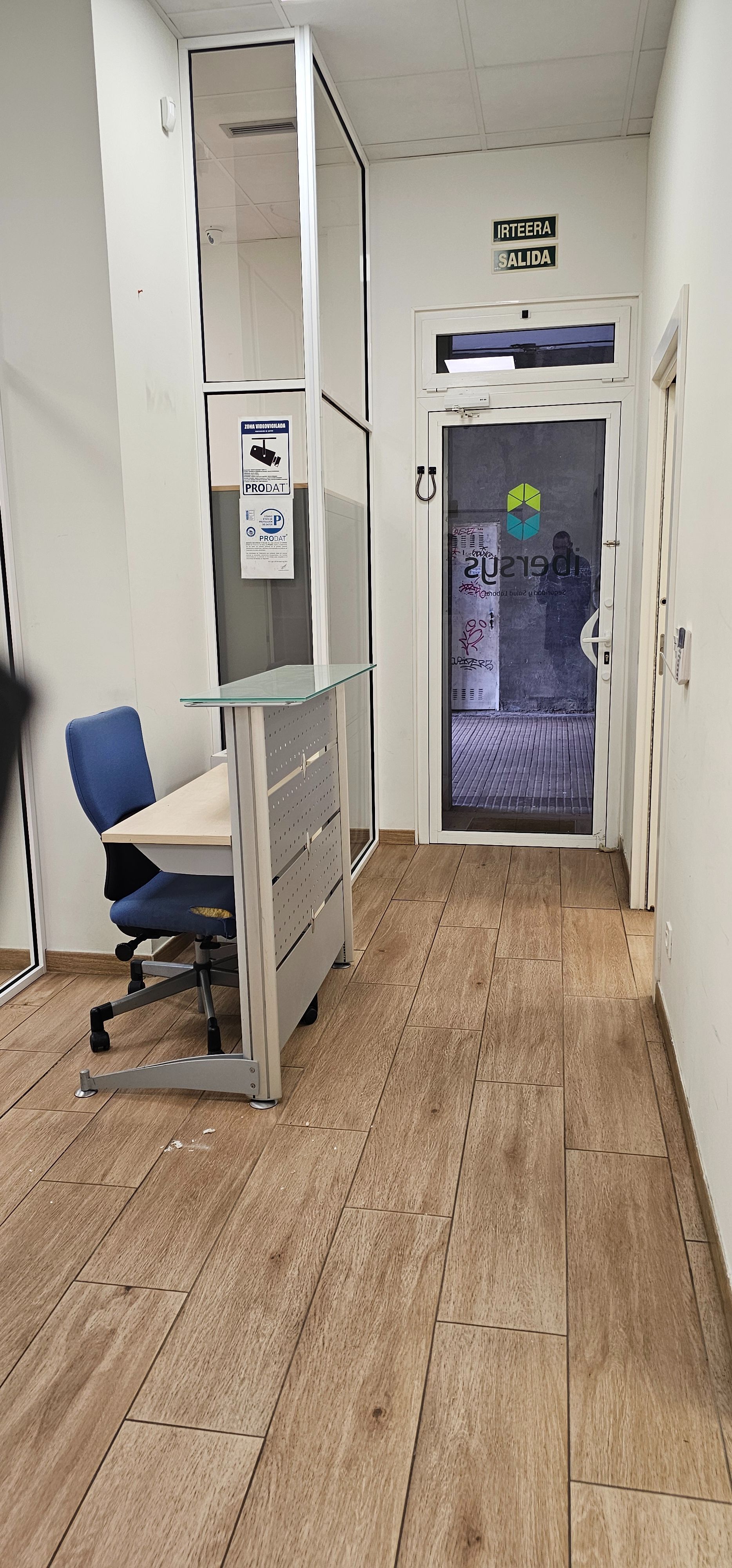 Premises to rent in Barakaldo   with Air Conditioner and Furnished