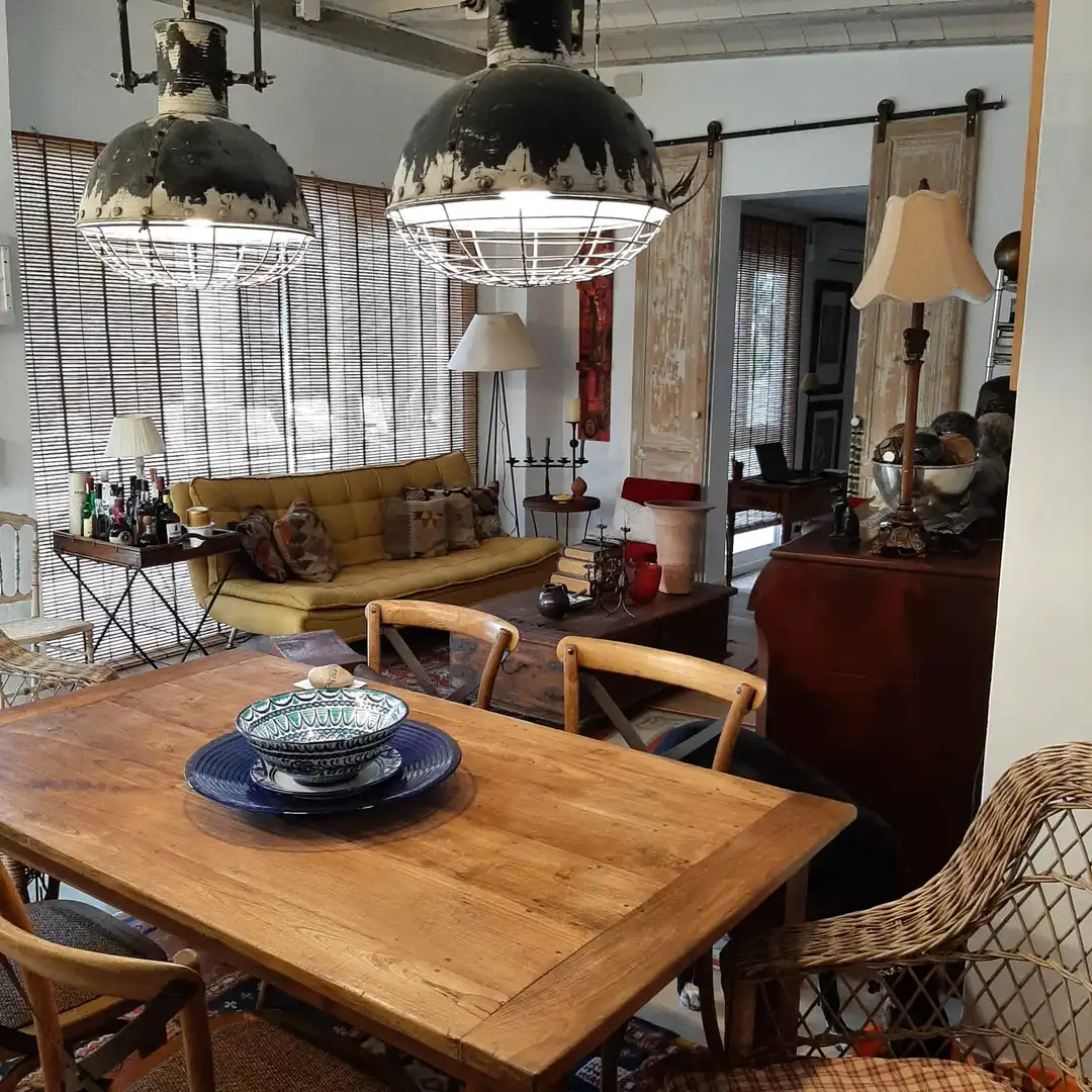 Dining room of Houses for sale in Vilanova i la Geltrú