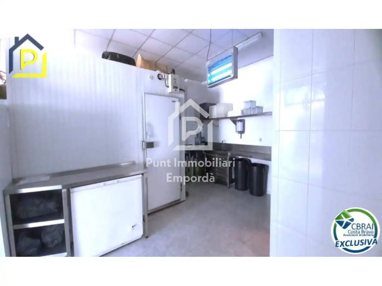 Cuina de Local en venda en Llançà amb Aire condicionat