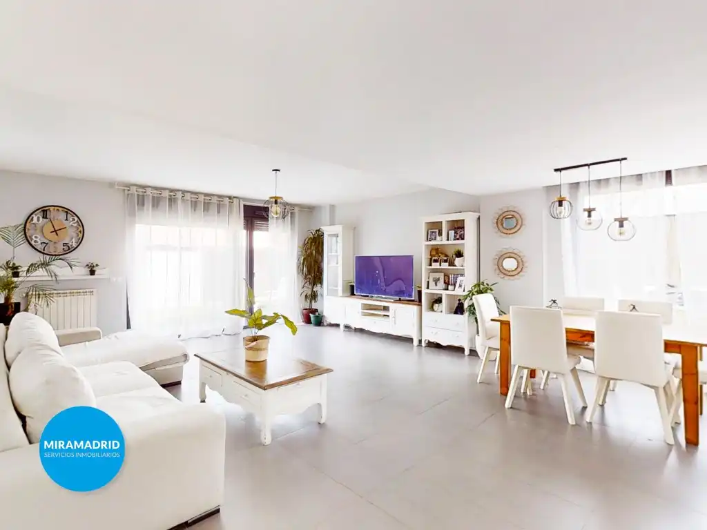 Living room of Houses for sale in Paracuellos de Jarama  with Air Conditioner