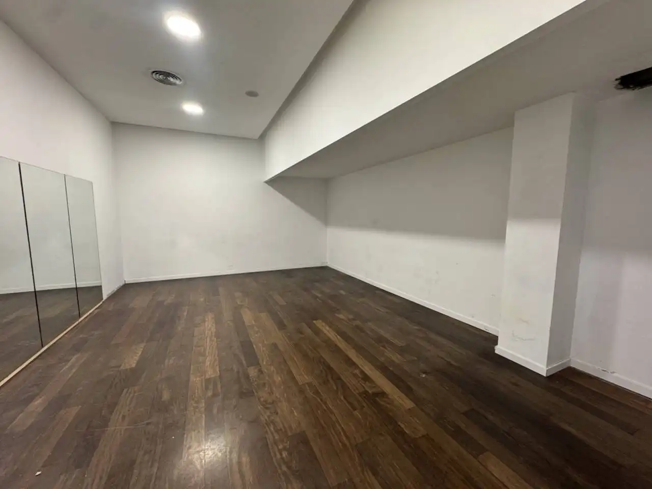 Local comercial en alquiler en Calle Sant Antoni Maria Claret, imagen 33