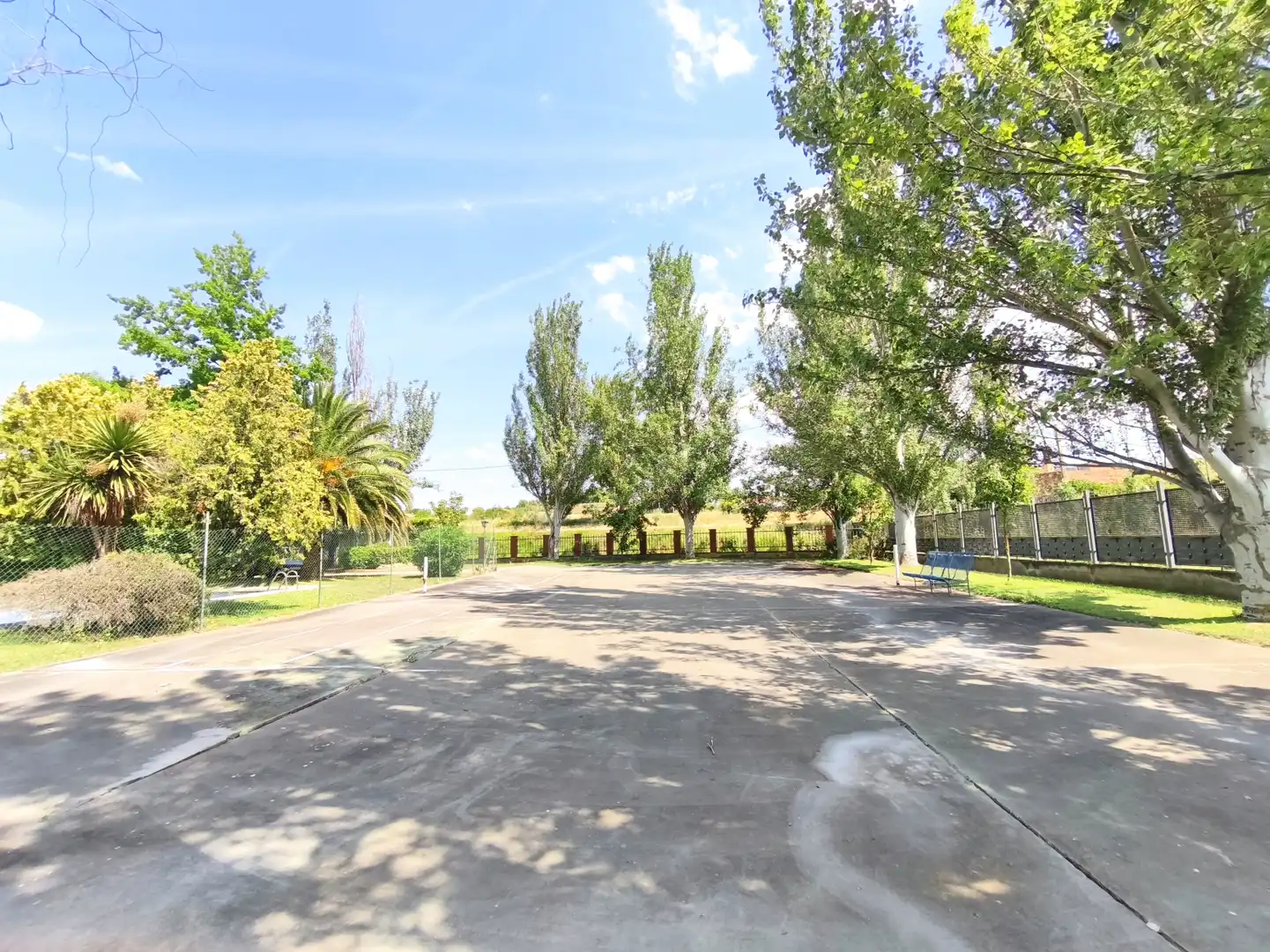 Aparcament de Casa o xalet en venda en Villamediana de Iregua amb Calefacció
