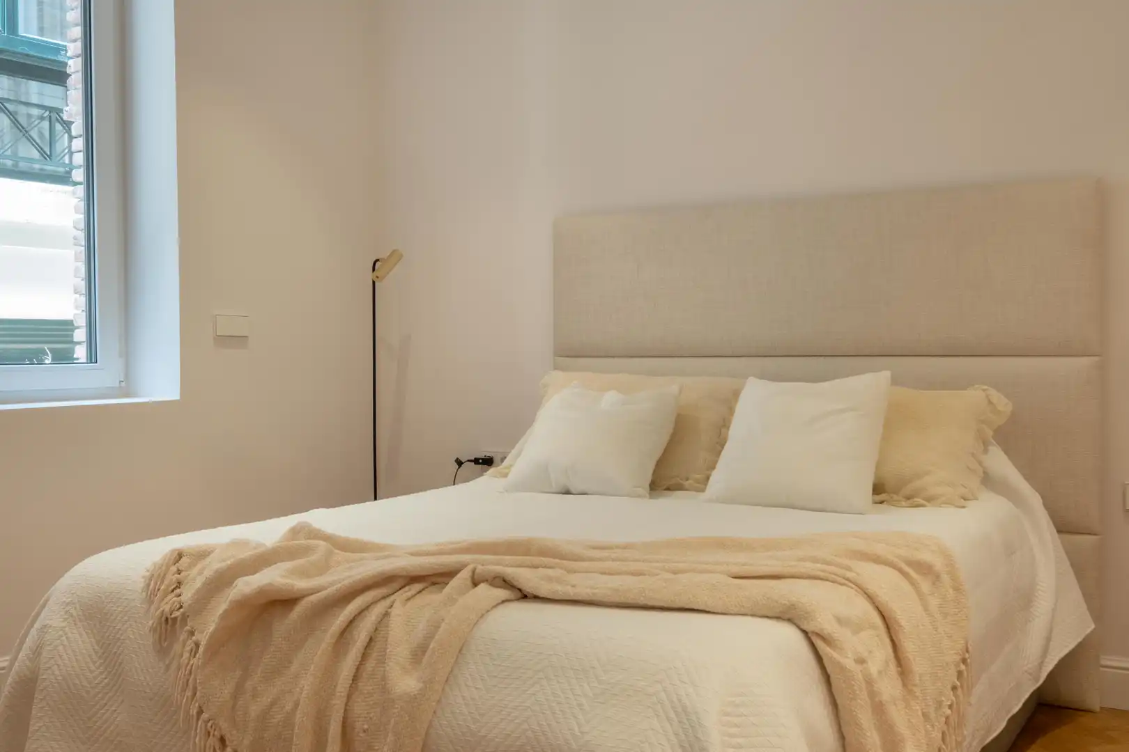 Dormitori de Pis de lloguer en Murcia amb Aire condicionat, Calefacció i Forn