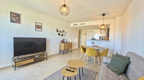 Foto 2 von Wohnung zur Miete in Villamartín - Las Filipinas, Orihuela