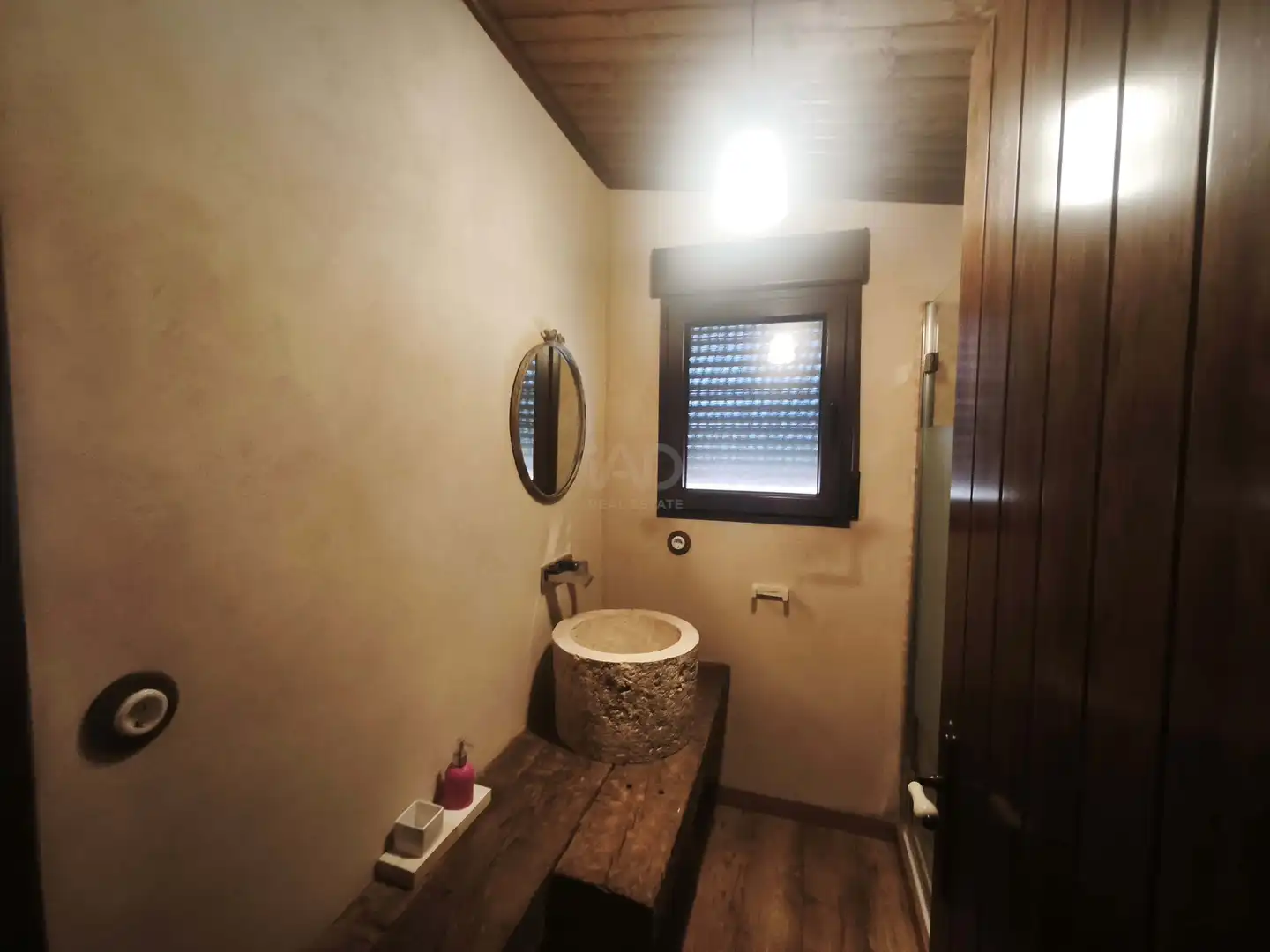 Baño de Casa o chalet en venta en Vara de Rey con Calefacción, Terraza y Piscina