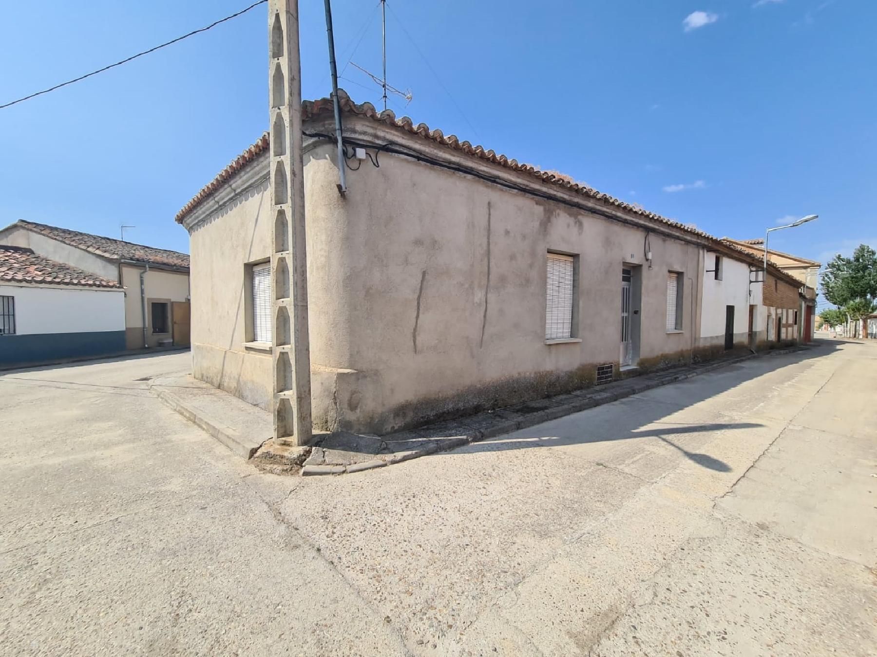 Exterior view of Single-family semi-detached for sale in Cantaracillo
