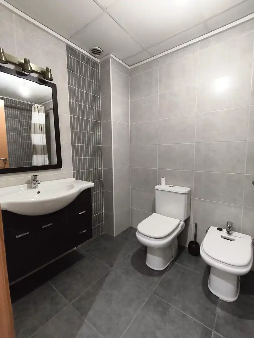 Baño de Apartamento de alquiler en Almàssera con Aire acondicionado