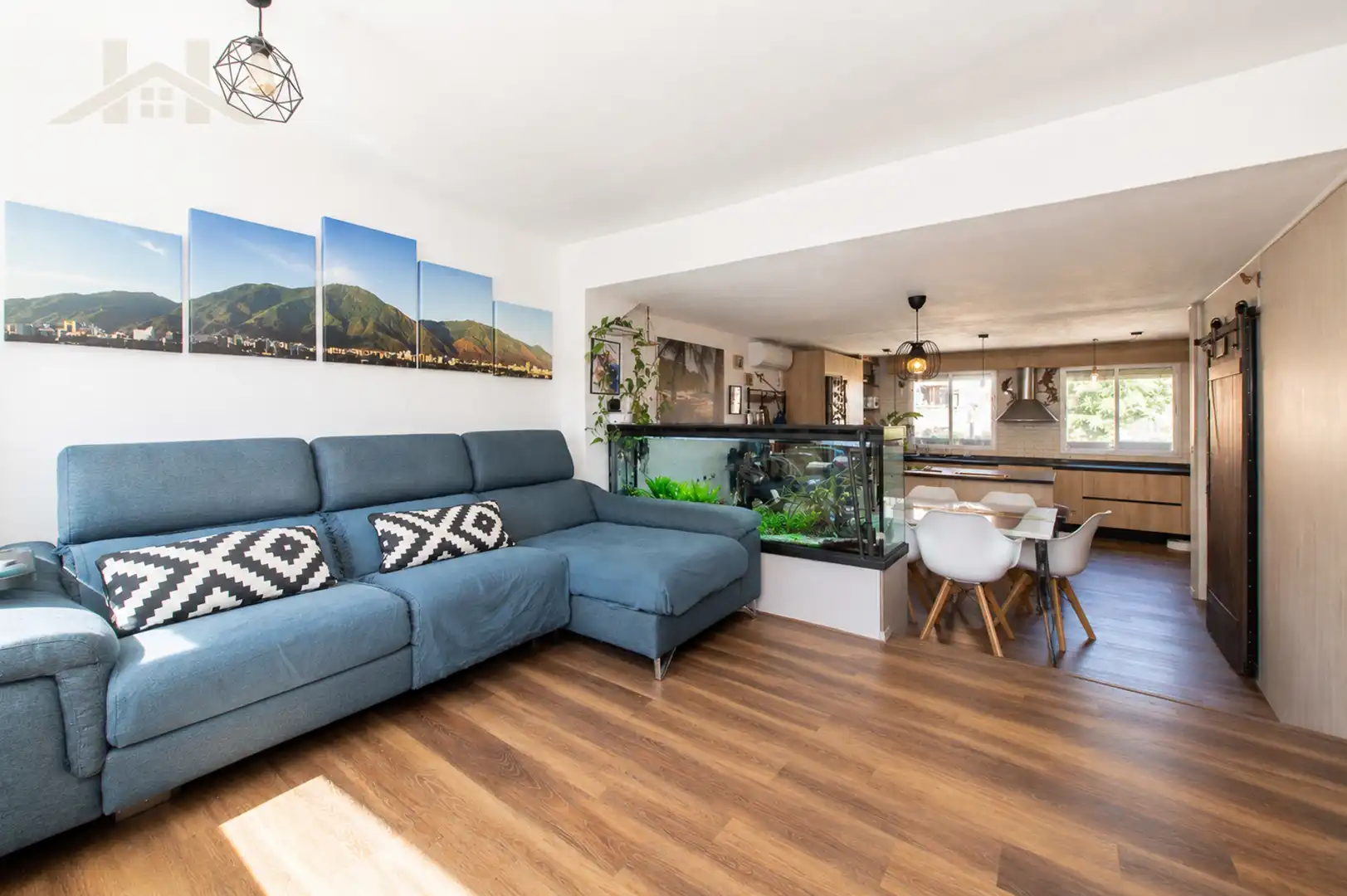 Sala de estar de Casa adosada en venta en Alcobendas con Aire acondicionado, Calefacción y Jardín privado