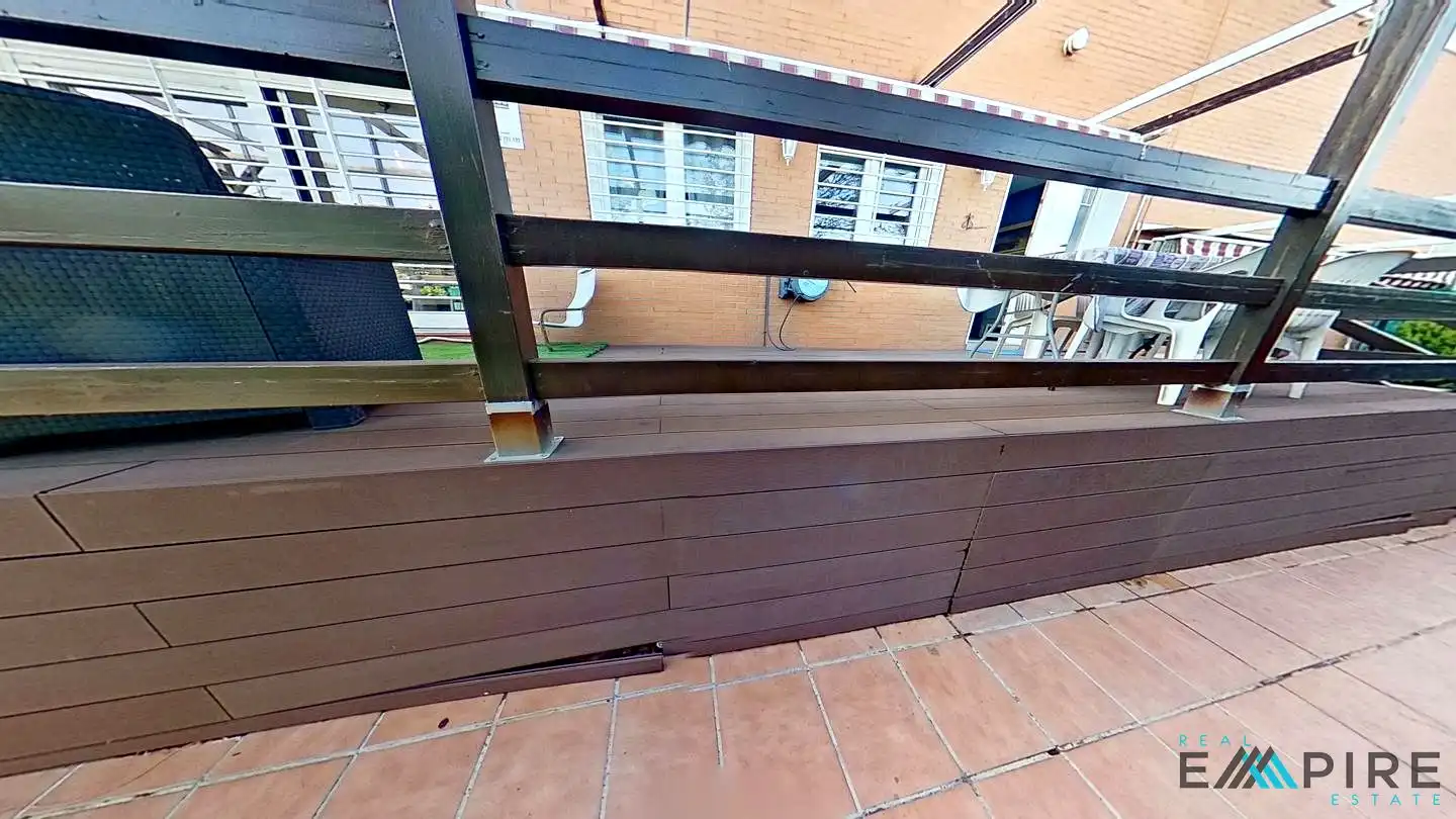 Terraza de Planta baja en venta en Parla Este