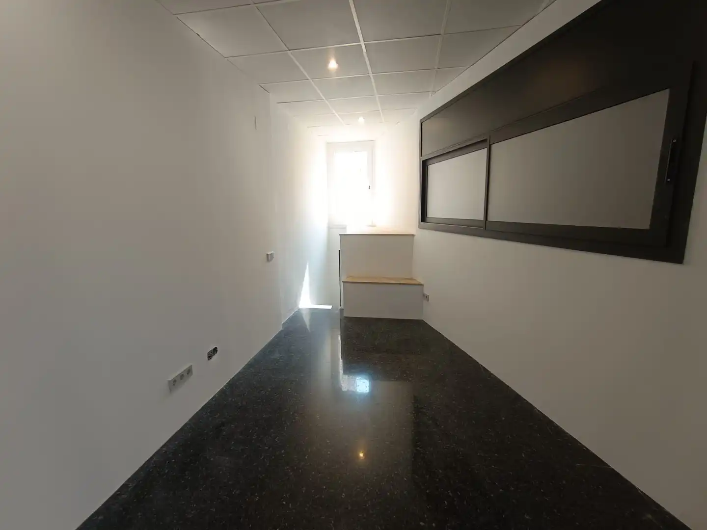 Local de lloguer en L'Hospitalet de Llobregat