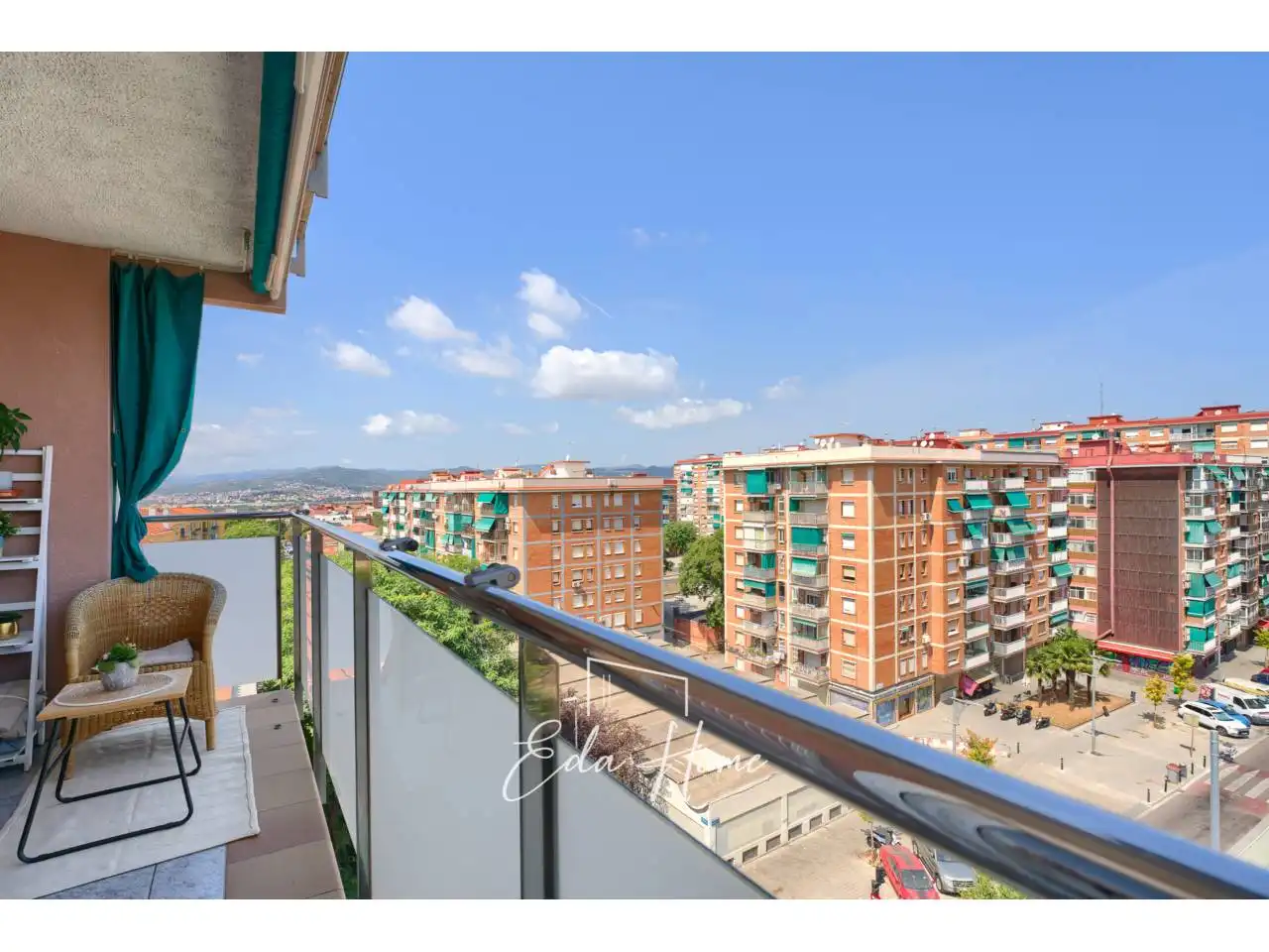 Balcony of Flat for sale in Cornellà de Llobregat  with Air Conditioner, Heating and Parquet flooring