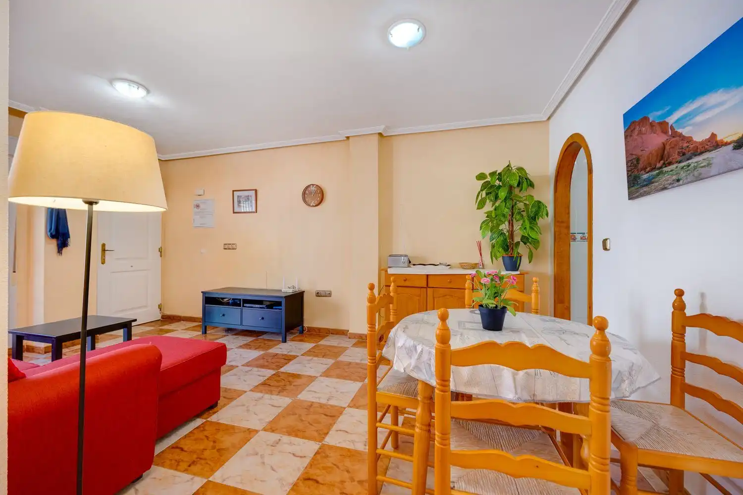 Sala d'estar de Pis en venda en Orihuela amb Aire condicionat, Terrassa i Moblat