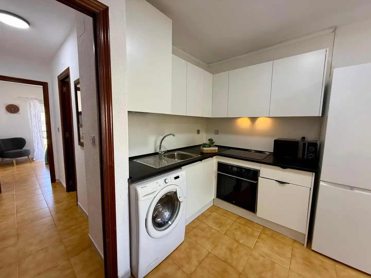 Küche von Wohnungen zur Miete in Torrevieja mit Privatgarten, Terrasse und Möbliert