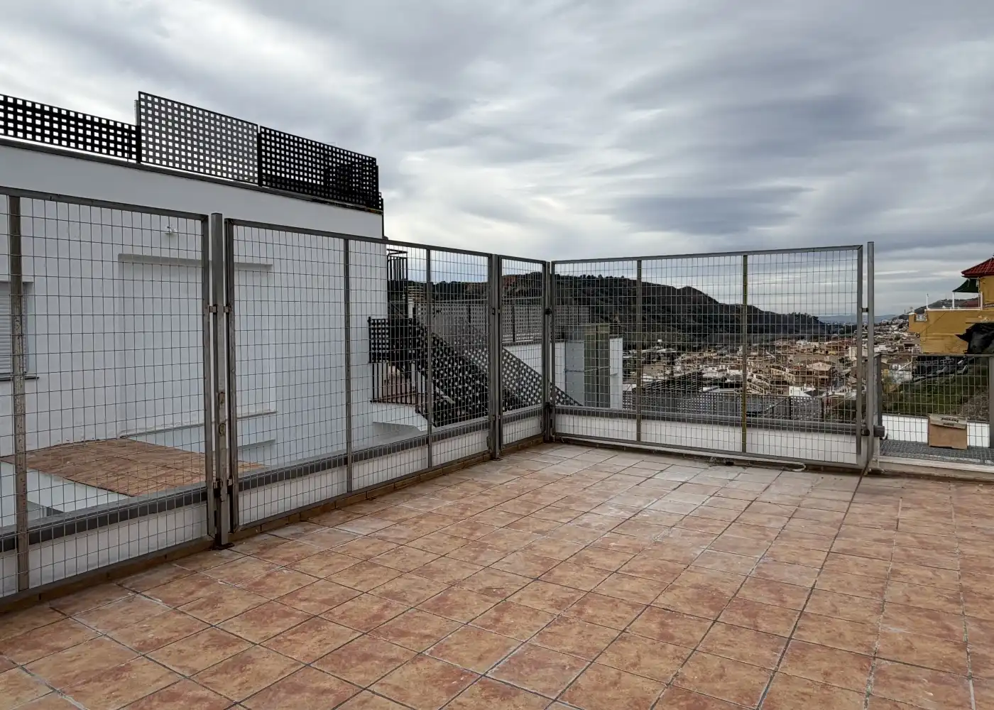 Ático en venta en Calle Camino Viejo de Güéjar, 35, Cenes de la Vega