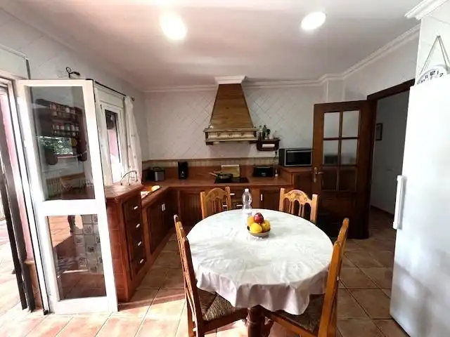 Kitchen of Houses for sale in Chiclana de la Frontera  with Air Conditioner, Private garden and Terrace