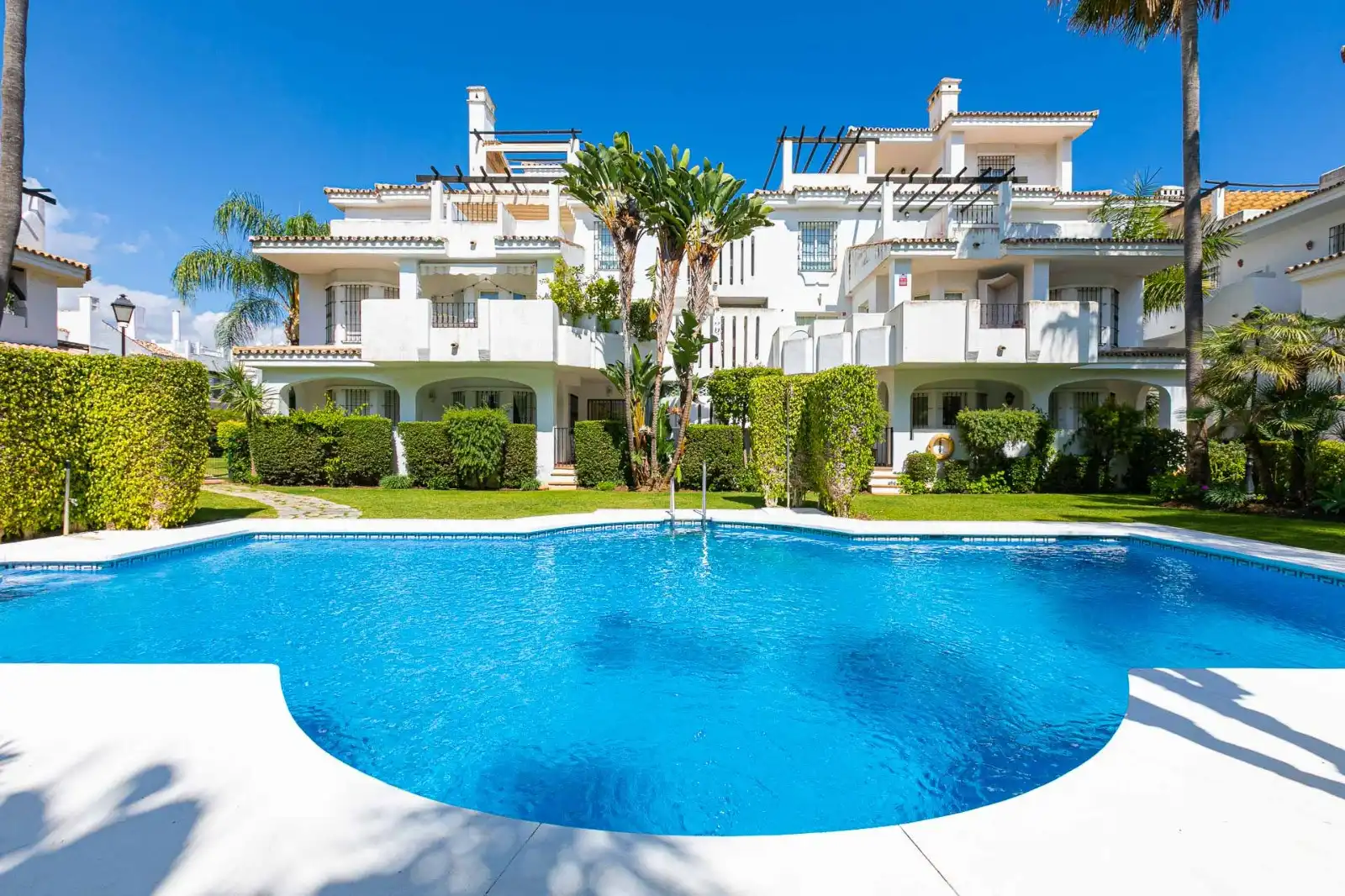 Apartament amb terrassa de lloguer a DEL ANGEL-NVA ANDALUCIA 109