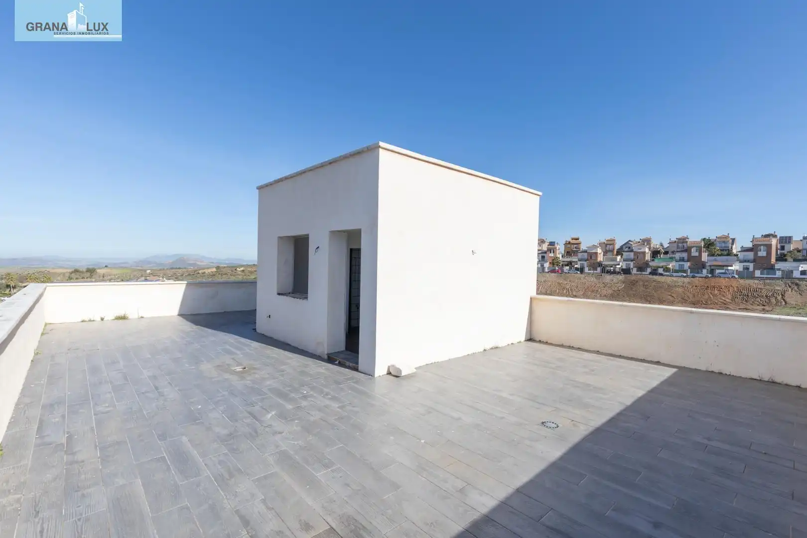 Detached house with terrace for sale in Calle Puntal de las Siete Lagunas, imagen 6